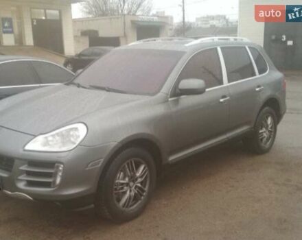 Сірий Порше Cayenne, об'ємом двигуна 4.81 л та пробігом 127 тис. км за 9000 $, фото 1 на Automoto.ua