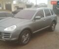 Сірий Порше Cayenne, об'ємом двигуна 4.81 л та пробігом 127 тис. км за 9000 $, фото 1 на Automoto.ua