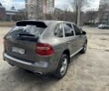 Серый Порше Каен, объемом двигателя 3.6 л и пробегом 177 тыс. км за 12500 $, фото 6 на Automoto.ua