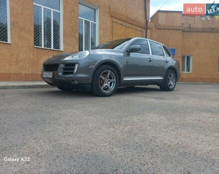 Сірий Порше Cayenne, об'ємом двигуна 3.6 л та пробігом 240 тис. км за 9200 $, фото 7 на Automoto.ua