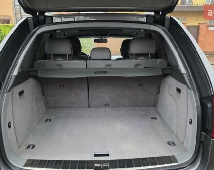 Сірий Порше Cayenne, об'ємом двигуна 4.8 л та пробігом 120 тис. км за 12000 $, фото 16 на Automoto.ua