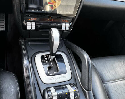 Сірий Порше Cayenne, об'ємом двигуна 3.6 л та пробігом 260 тис. км за 11467 $, фото 11 на Automoto.ua