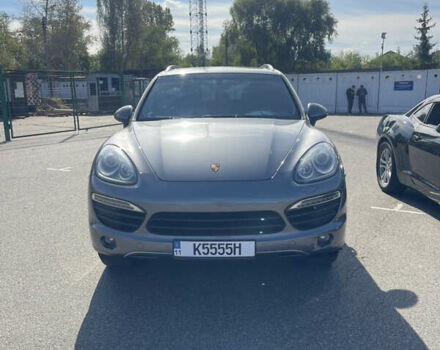 Сірий Порше Cayenne, об'ємом двигуна 4.81 л та пробігом 142 тис. км за 14500 $, фото 3 на Automoto.ua