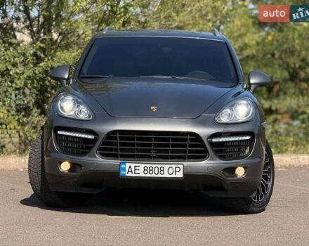 Сірий Порше Cayenne, об'ємом двигуна 4.81 л та пробігом 225 тис. км за 14200 $, фото 2 на Automoto.ua