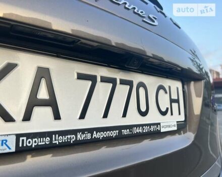 Сірий Порше Cayenne, об'ємом двигуна 4.8 л та пробігом 215 тис. км за 25000 $, фото 39 на Automoto.ua