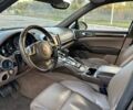 Серый Порше Каен, объемом двигателя 4.8 л и пробегом 260 тыс. км за 19231 $, фото 11 на Automoto.ua