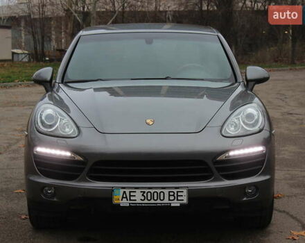 Сірий Порше Cayenne, об'ємом двигуна 4.81 л та пробігом 84 тис. км за 24999 $, фото 6 на Automoto.ua