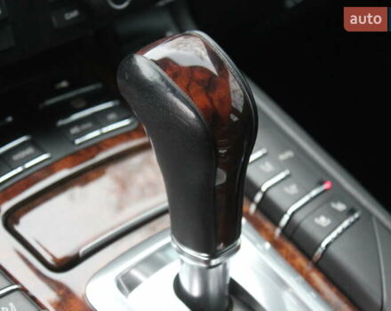Сірий Порше Cayenne, об'ємом двигуна 4.81 л та пробігом 84 тис. км за 24999 $, фото 43 на Automoto.ua