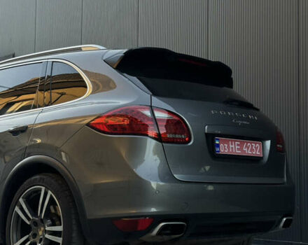 Серый Порше Каен, объемом двигателя 3 л и пробегом 220 тыс. км за 23999 $, фото 10 на Automoto.ua