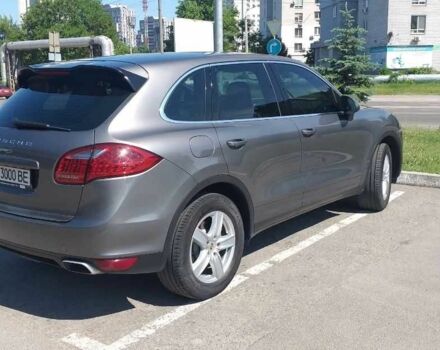 Сірий Порше Cayenne, об'ємом двигуна 4.8 л та пробігом 81 тис. км за 22000 $, фото 3 на Automoto.ua