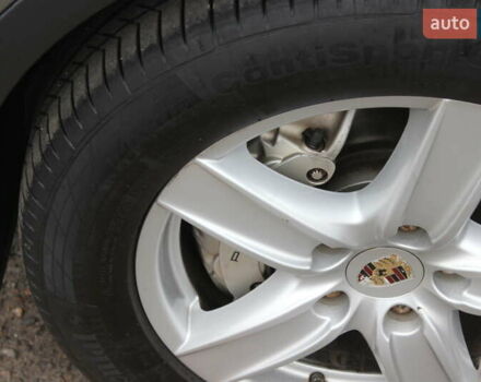 Сірий Порше Cayenne, об'ємом двигуна 4.81 л та пробігом 84 тис. км за 24999 $, фото 20 на Automoto.ua