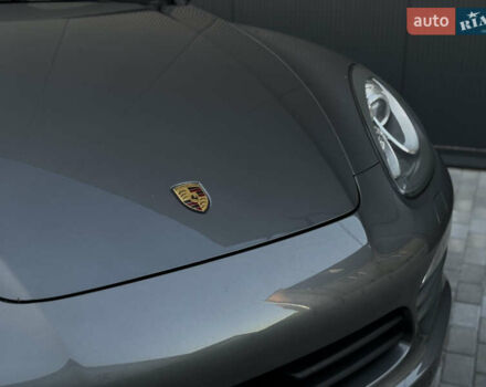 Серый Порше Каен, объемом двигателя 3 л и пробегом 220 тыс. км за 23999 $, фото 17 на Automoto.ua