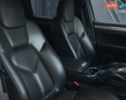 Серый Порше Каен, объемом двигателя 3 л и пробегом 220 тыс. км за 23999 $, фото 45 на Automoto.ua