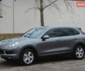 Сірий Порше Cayenne, об'ємом двигуна 4.81 л та пробігом 84 тис. км за 24999 $, фото 2 на Automoto.ua