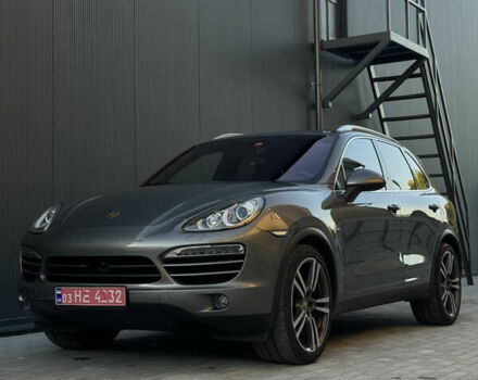 Серый Порше Каен, объемом двигателя 3 л и пробегом 220 тыс. км за 23999 $, фото 1 на Automoto.ua