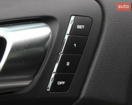 Сірий Порше Cayenne, об'ємом двигуна 4.81 л та пробігом 84 тис. км за 24999 $, фото 25 на Automoto.ua