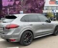 Серый Порше Каен, объемом двигателя 4.81 л и пробегом 235 тыс. км за 16990 $, фото 6 на Automoto.ua