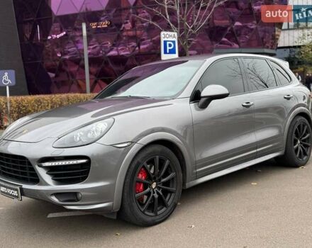 Серый Порше Каен, объемом двигателя 4.81 л и пробегом 235 тыс. км за 16990 $, фото 3 на Automoto.ua
