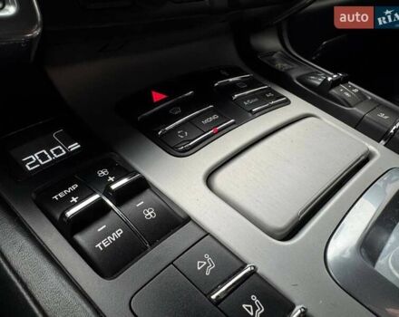 Серый Порше Каен, объемом двигателя 4.81 л и пробегом 235 тыс. км за 15490 $, фото 23 на Automoto.ua