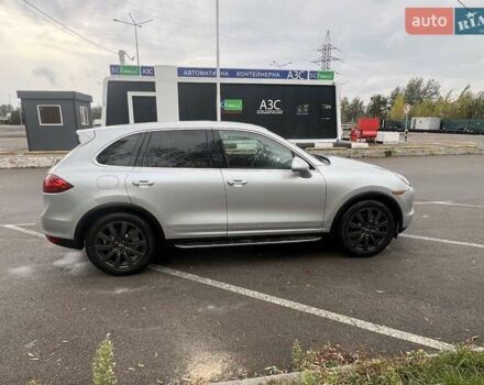 Серый Порше Каен, объемом двигателя 0 л и пробегом 107 тыс. км за 22800 $, фото 3 на Automoto.ua