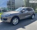 Сірий Порше Cayenne, об'ємом двигуна 3 л та пробігом 162 тис. км за 33000 $, фото 90 на Automoto.ua