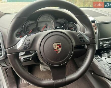 Серый Порше Каен, объемом двигателя 0 л и пробегом 107 тыс. км за 22800 $, фото 20 на Automoto.ua