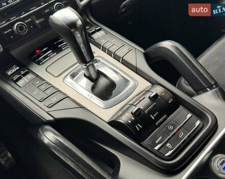 Серый Порше Каен, объемом двигателя 4.81 л и пробегом 235 тыс. км за 16990 $, фото 14 на Automoto.ua