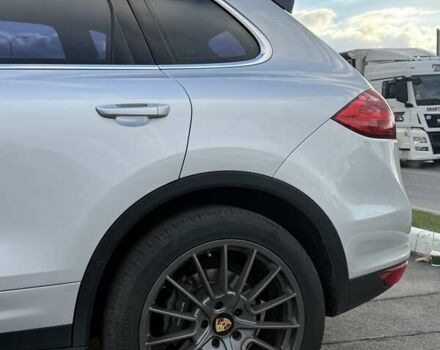 Сірий Порше Cayenne, об'ємом двигуна 2.97 л та пробігом 182 тис. км за 26000 $, фото 9 на Automoto.ua