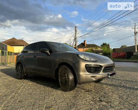 Сірий Порше Cayenne, об'ємом двигуна 0 л та пробігом 103 тис. км за 24990 $, фото 19 на Automoto.ua