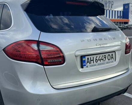 Сірий Порше Cayenne, об'ємом двигуна 2.97 л та пробігом 182 тис. км за 26000 $, фото 7 на Automoto.ua