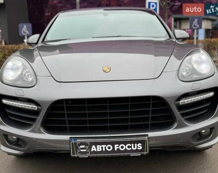 Серый Порше Каен, объемом двигателя 4.81 л и пробегом 235 тыс. км за 16990 $, фото 2 на Automoto.ua