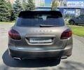 Сірий Порше Cayenne, об'ємом двигуна 3 л та пробігом 162 тис. км за 33000 $, фото 15 на Automoto.ua