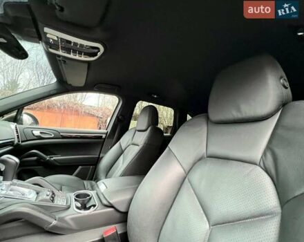 Серый Порше Каен, объемом двигателя 3.6 л и пробегом 196 тыс. км за 18999 $, фото 17 на Automoto.ua