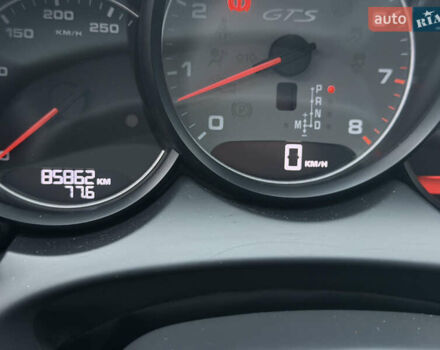 Серый Порше Каен, объемом двигателя 4.81 л и пробегом 84 тыс. км за 29999 $, фото 10 на Automoto.ua