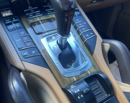 Серый Порше Каен, объемом двигателя 2.97 л и пробегом 223 тыс. км за 23800 $, фото 51 на Automoto.ua