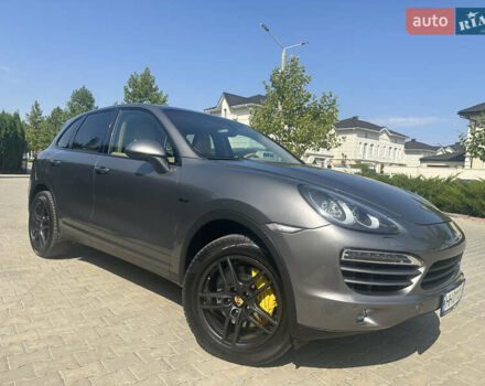 Сірий Порше Cayenne, об'ємом двигуна 3 л та пробігом 180 тис. км за 26900 $, фото 16 на Automoto.ua