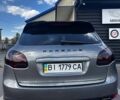 Серый Порше Каен, объемом двигателя 2.97 л и пробегом 199 тыс. км за 25000 $, фото 2 на Automoto.ua