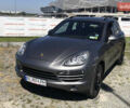 Серый Порше Каен, объемом двигателя 3 л и пробегом 380 тыс. км за 25900 $, фото 1 на Automoto.ua