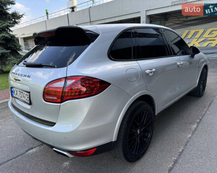 Сірий Порше Cayenne, об'ємом двигуна 3 л та пробігом 180 тис. км за 25490 $, фото 8 на Automoto.ua