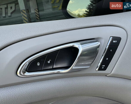 Сірий Порше Cayenne, об'ємом двигуна 3 л та пробігом 180 тис. км за 25490 $, фото 22 на Automoto.ua