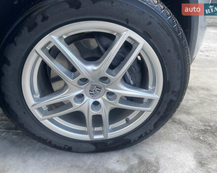 Серый Порше Каен, объемом двигателя 2.97 л и пробегом 223 тыс. км за 23800 $, фото 28 на Automoto.ua