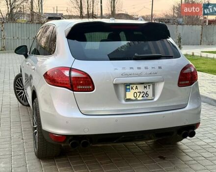 Серый Порше Каен, объемом двигателя 3 л и пробегом 193 тыс. км за 16700 $, фото 28 на Automoto.ua