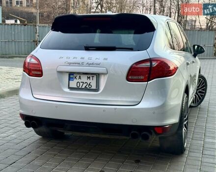 Серый Порше Каен, объемом двигателя 3 л и пробегом 193 тыс. км за 16700 $, фото 18 на Automoto.ua