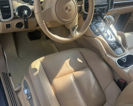 Сірий Порше Cayenne, об'ємом двигуна 3 л та пробігом 180 тис. км за 26900 $, фото 9 на Automoto.ua