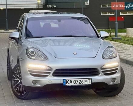 Серый Порше Каен, объемом двигателя 3 л и пробегом 193 тыс. км за 16700 $, фото 26 на Automoto.ua