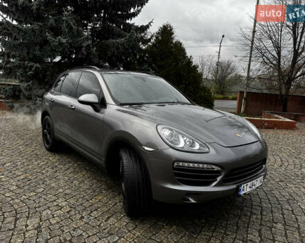 Серый Порше Каен, объемом двигателя 2.97 л и пробегом 380 тыс. км за 28500 $, фото 8 на Automoto.ua