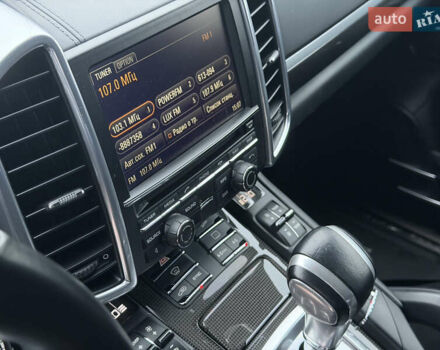 Серый Порше Каен, объемом двигателя 4.81 л и пробегом 84 тыс. км за 29999 $, фото 11 на Automoto.ua