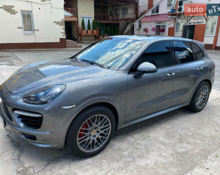 Серый Порше Каен, объемом двигателя 4.81 л и пробегом 84 тыс. км за 29999 $, фото 16 на Automoto.ua