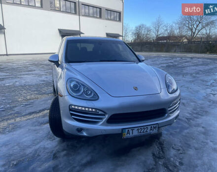 Серый Порше Каен, объемом двигателя 2.97 л и пробегом 223 тыс. км за 23800 $, фото 2 на Automoto.ua