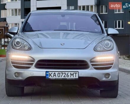 Серый Порше Каен, объемом двигателя 3 л и пробегом 193 тыс. км за 16700 $, фото 2 на Automoto.ua